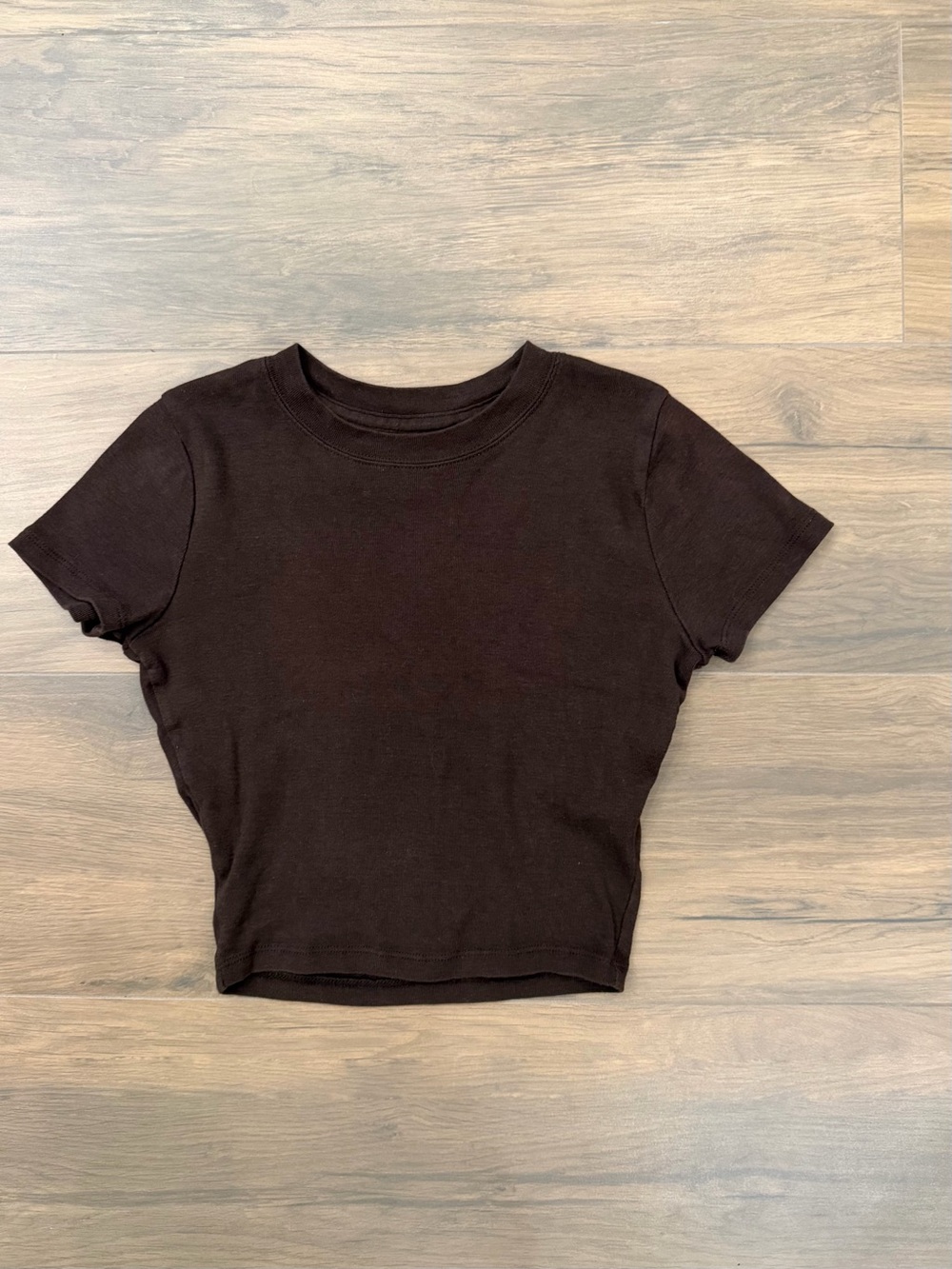 Hollister Brown Short Sleeve Crewneck Tee